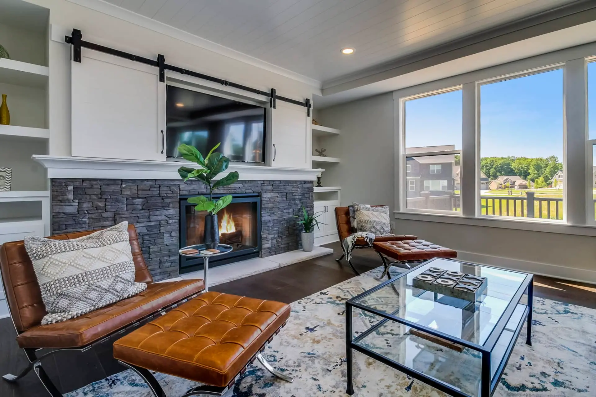 Pros and Cons of a Custom Home 